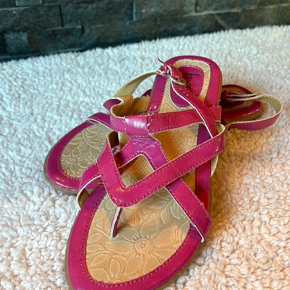 Boc pink sandals shoes like new
